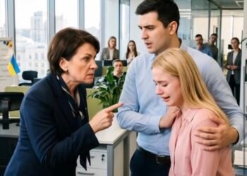 Свекровь пришла унижать невестку на работу. Но она не знала, что Марина уже держит в руках доказательства